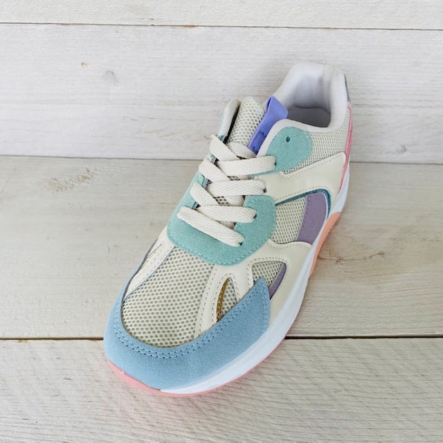Gave colour sneakers mix