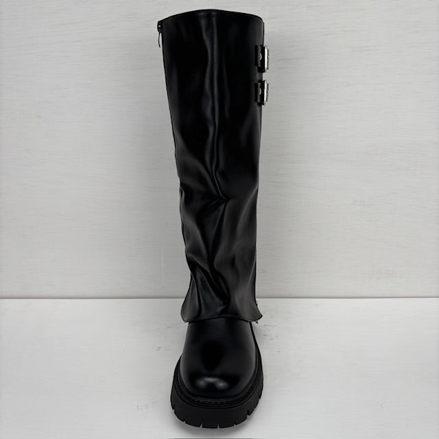Leatherlook boots met flap en gespjes zwart