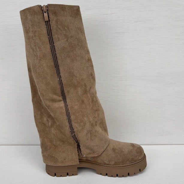 Suedine boots met flap en gespjes khaki
