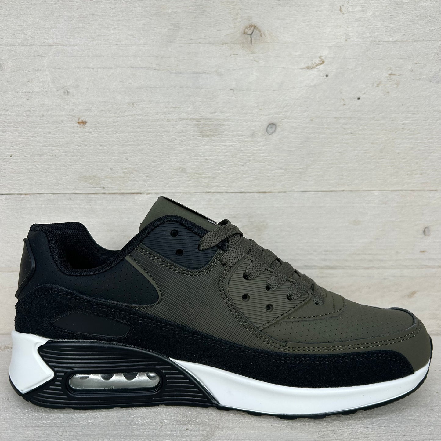 Gave air sneakers olijf
