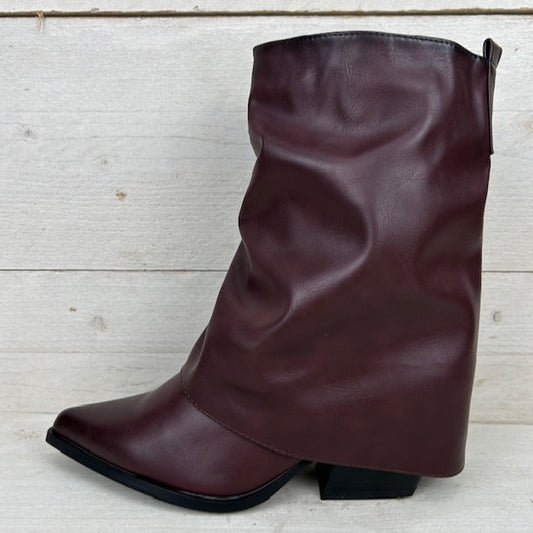 Lage leatherlook cowboylaars met flap rood-bruin