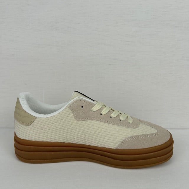 Retro sneakers met leuk design beige