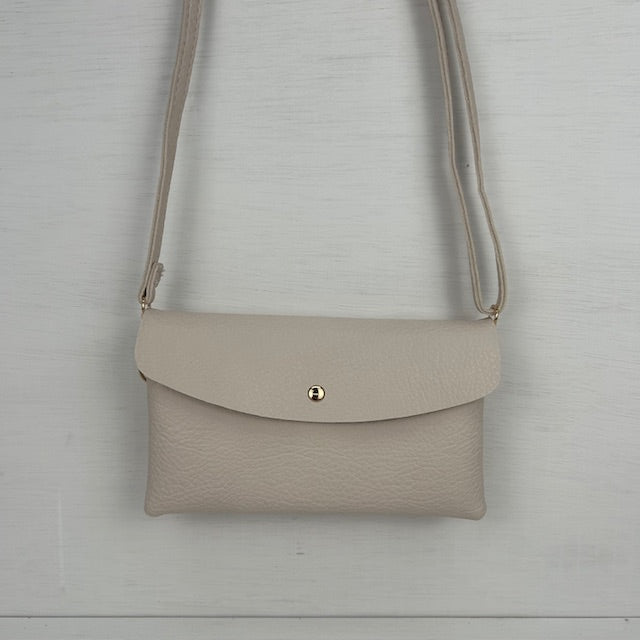 Basic schoudertasje beige
