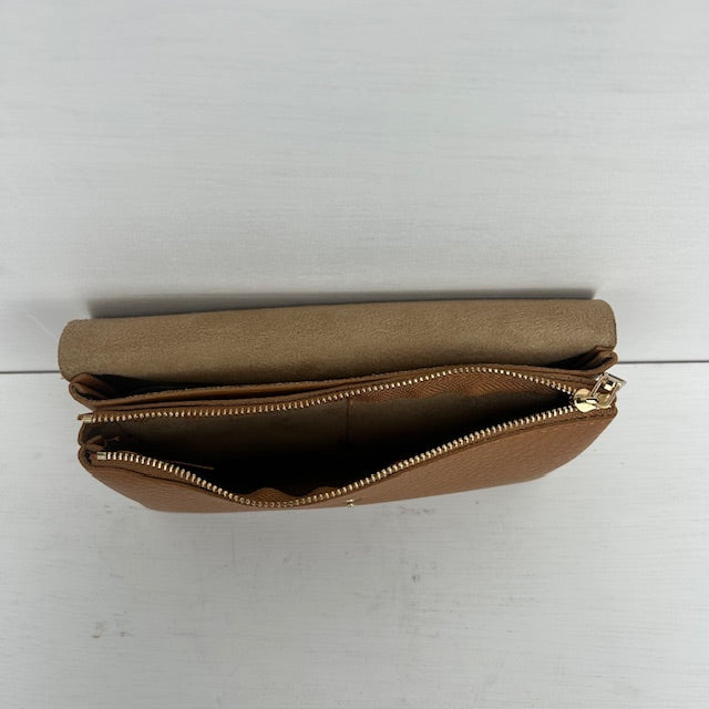 Basic schoudertasje camel