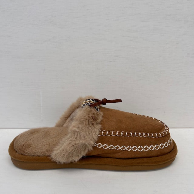 Pantoffels met leuk stiksel bruin