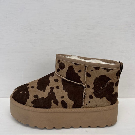 Gave uggies met koeienprint