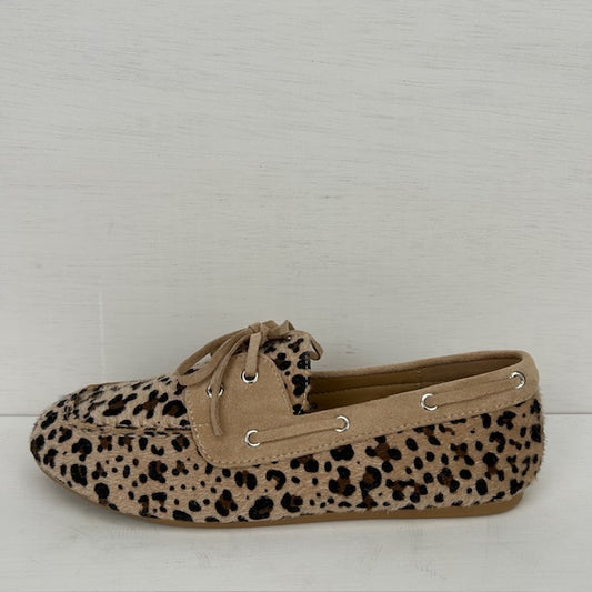 Leuke instappers met veters panter