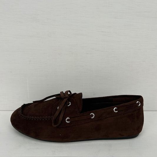 Leuke instappers met veters bruin