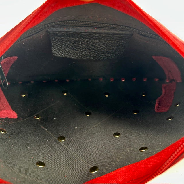 Real leather schoudertasje met studs bordeaux rood