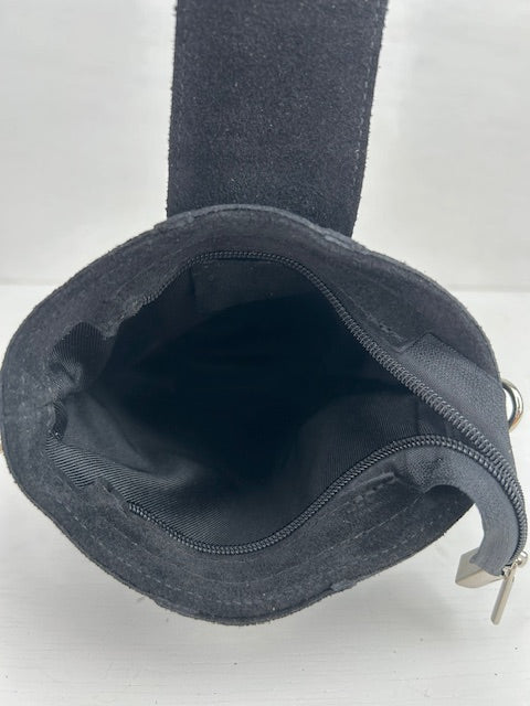 Real leather telefoontasje met flapje zwart