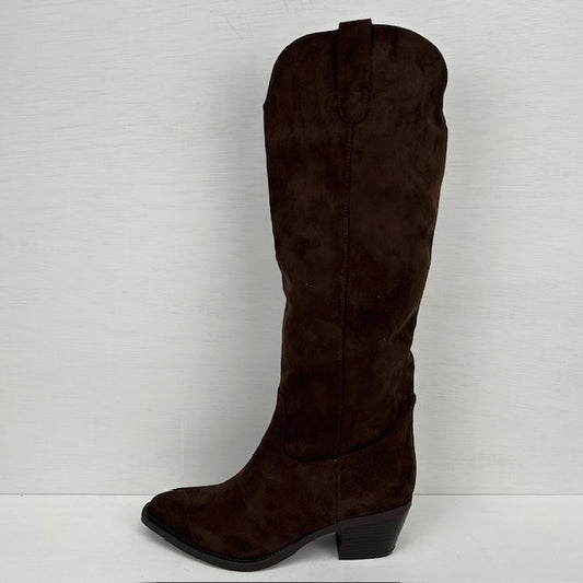 Geweldige hoge suèdine cowboylaarzen bruin