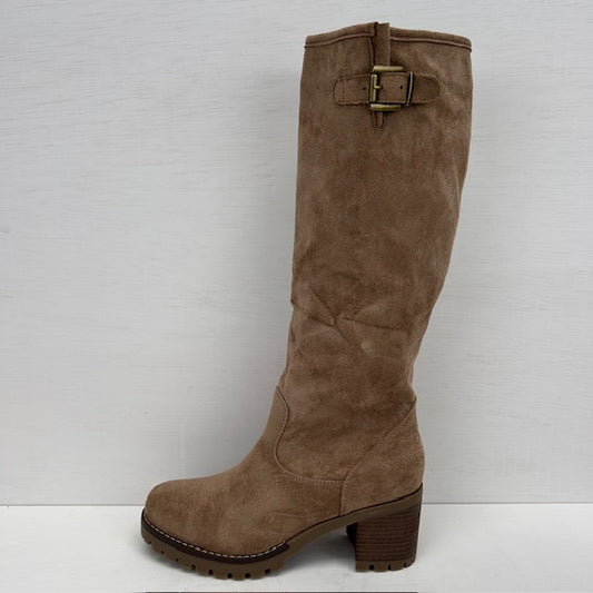 Hoge suèdine laarzen met stoere hak taupe