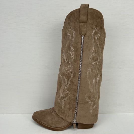 Hoge suèdine cowboylaarzen met trendy flap khaki