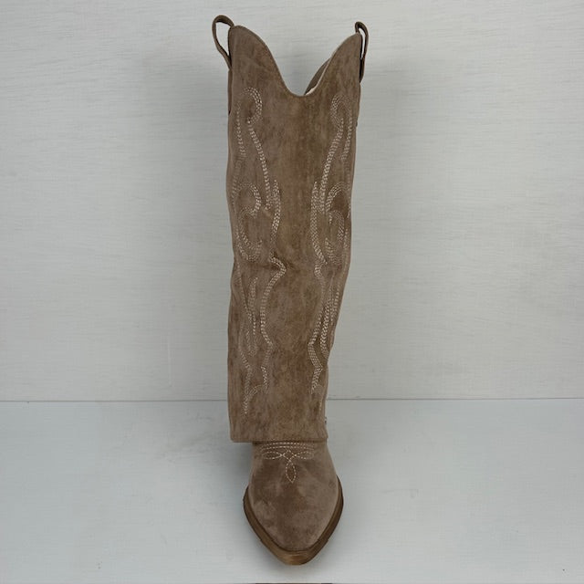 Hoge suèdine cowboylaarzen met trendy flap khaki