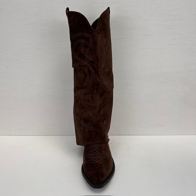 Hoge suèdine cowboylaarzen met sierlijke flap bruin