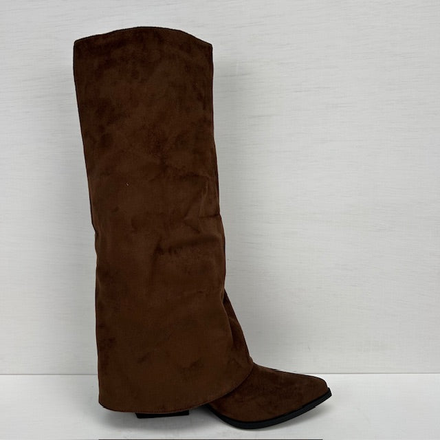 Hoge suèdine cowboylaarzen met flap en franjes bruin