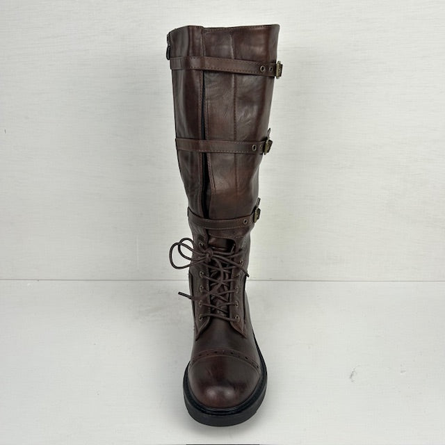 Hoge laarzen met stoere afwerking bruin