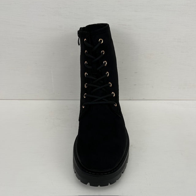 Veterboots met gouden gespje zwart