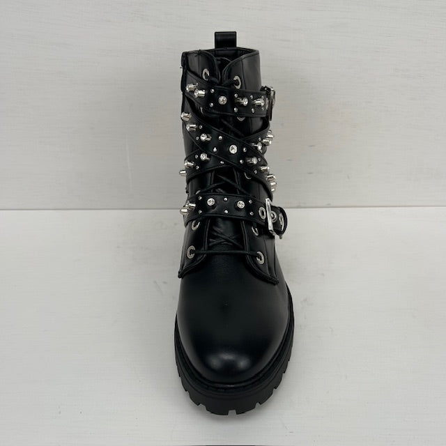 Stoere boots met studs en gespjes zwart