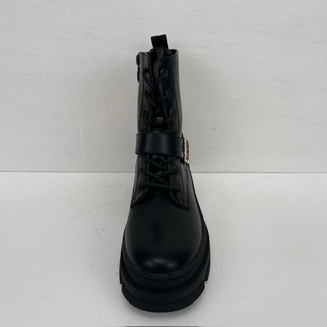Leatherlook veterboots met gouden gespje zwart