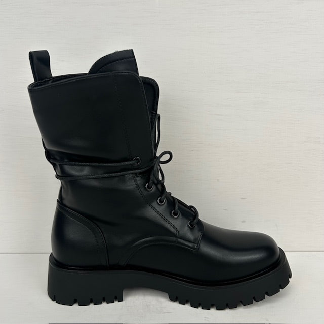 Gave leatherlook veterboots zwart