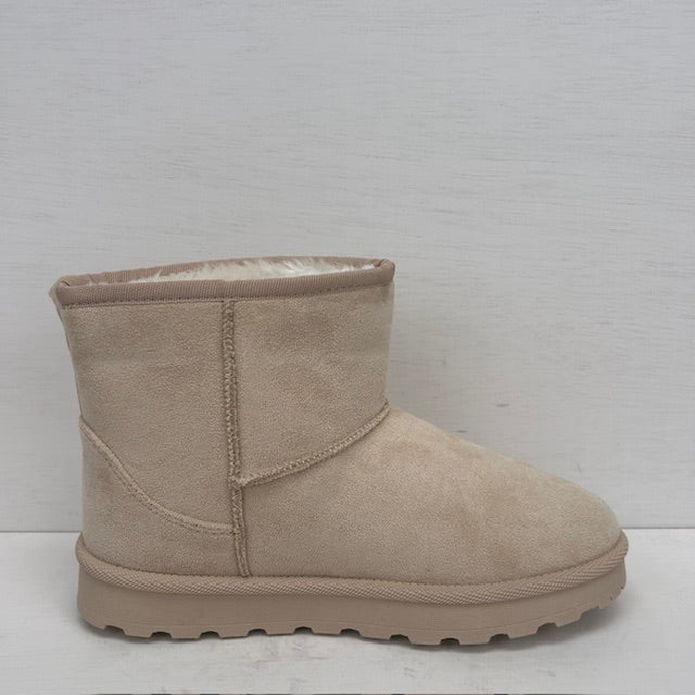 Leuke suèdine uggies beige