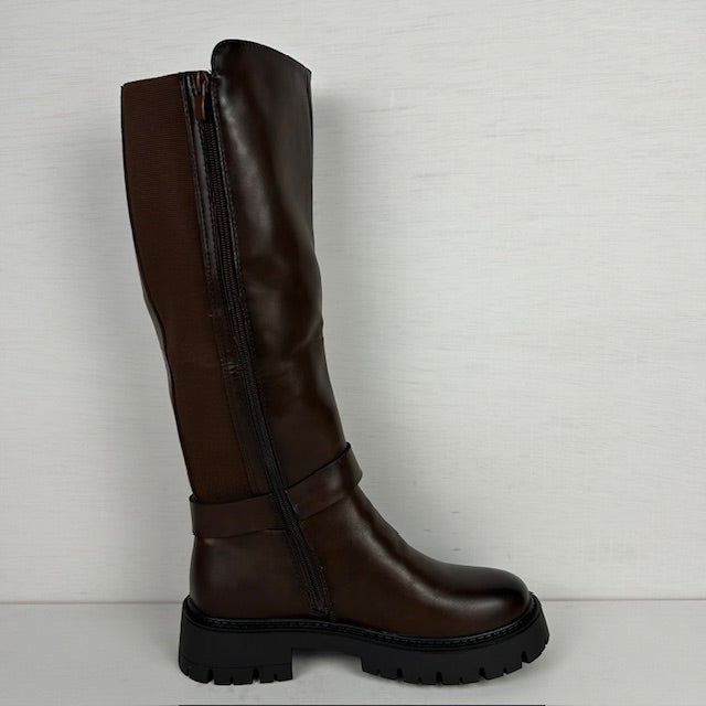 Stoere hoge laarzen met elastiek bruin