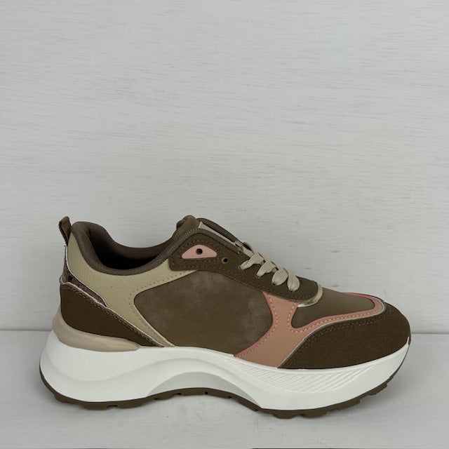 Casual sneakers met leuk design bruin