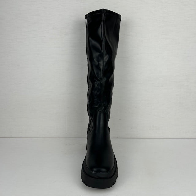Hoge leatherlook laarzen met stoere zool zwart