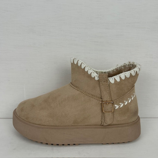Uggies met leuk stiksel khaki