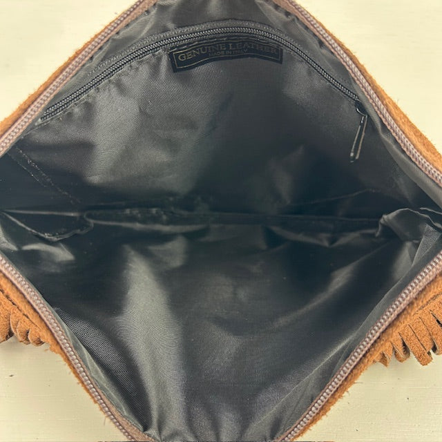 Real leather schoudertasje met leuke franjes bruin