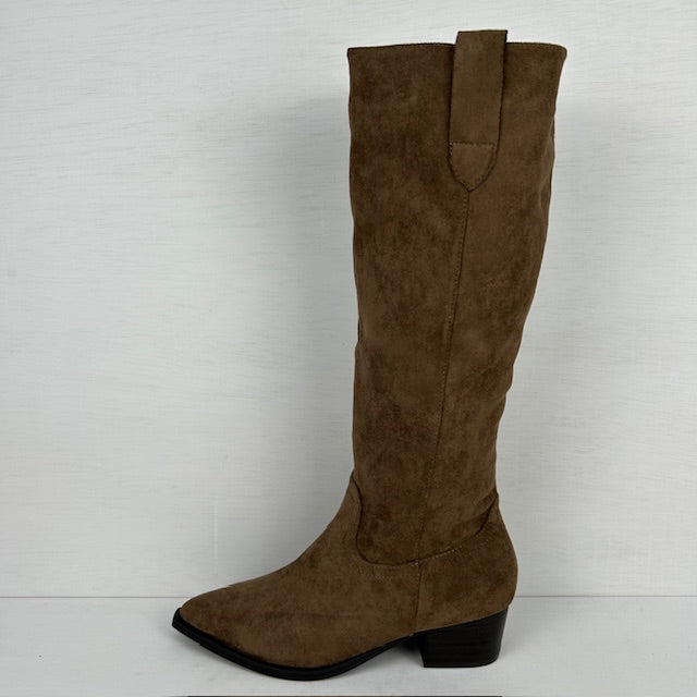 Hoge suèdine cowboylaarzen met lage hak bruin