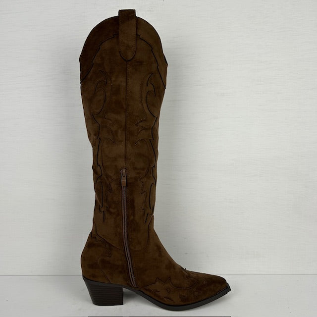 Hoge suèdine cowboylaarzen met gaaf design lichtbruin