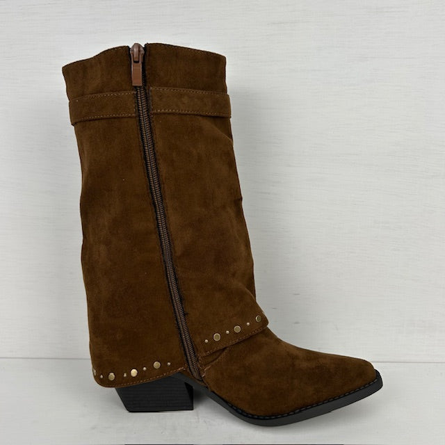 Suèdine cowboylaars met sierlijke flap bruin