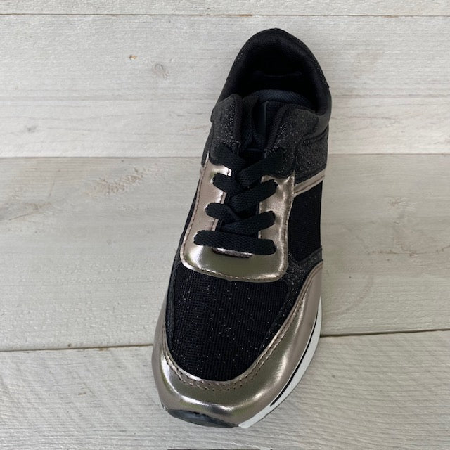Shiny sneakers zwart