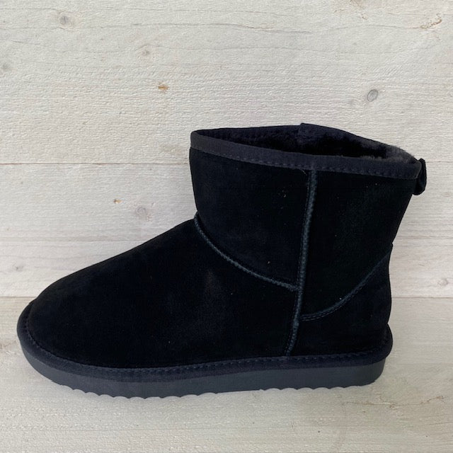 real leather uggies zwart