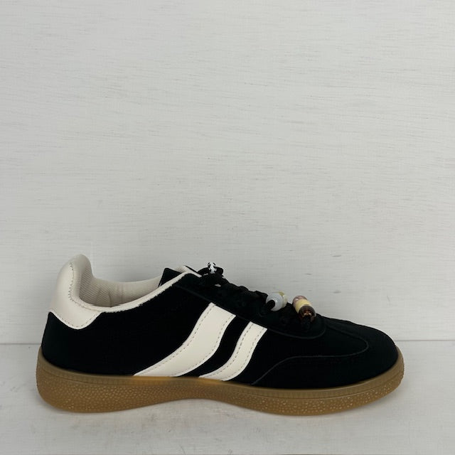 Retro sneakers met leuke details zwart