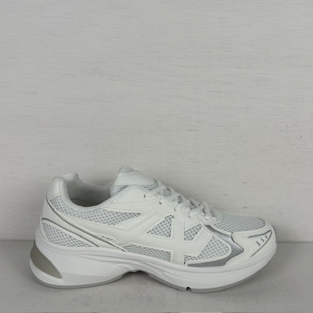 Trendy sneakers met sportieve look wit