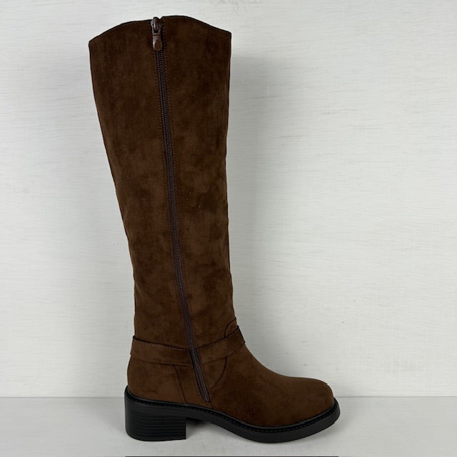 Stoere hoge laarzen met gespjes bruin