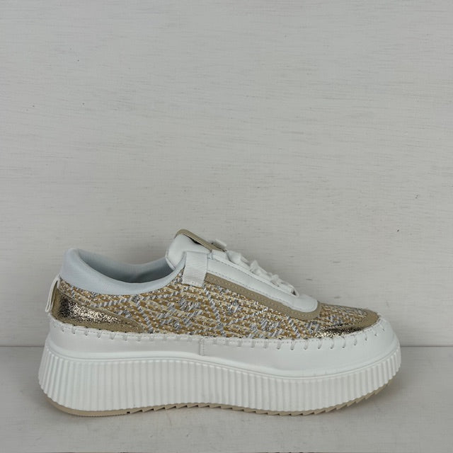 Trendy sneakers met ribbelzool beige