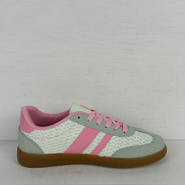 Leuke retro sneakers met trendy design groen