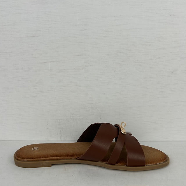 Leuke slippers met gouden detail camel