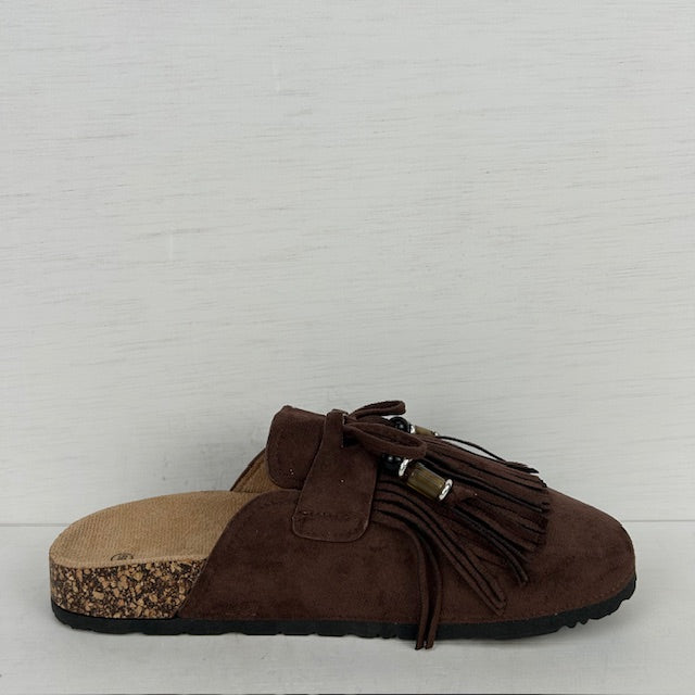 Instap slippers met franjes bruin