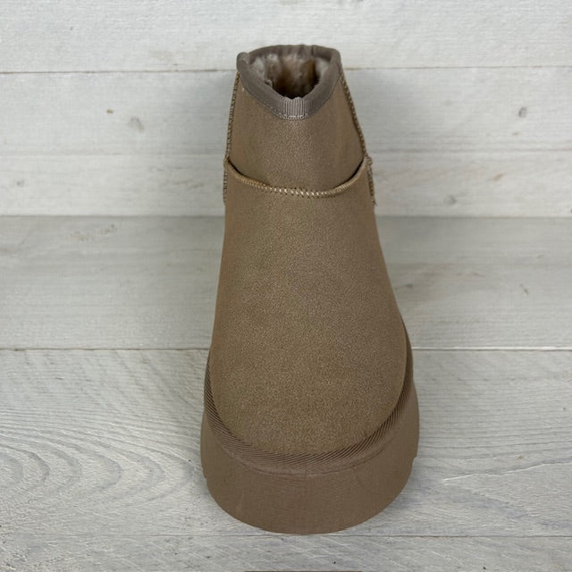 Uggies khaki
