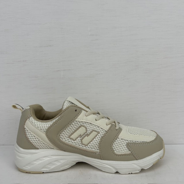 Sportieve sneakers met trendy design beige