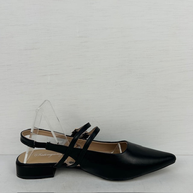 Leatherlook slingbacks met lage hak zwart