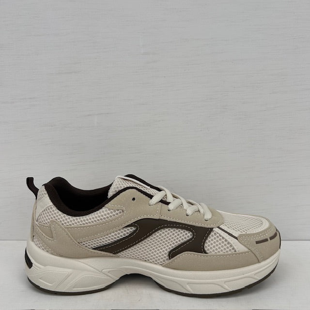 Trendy sneakers met gave afwerking beige