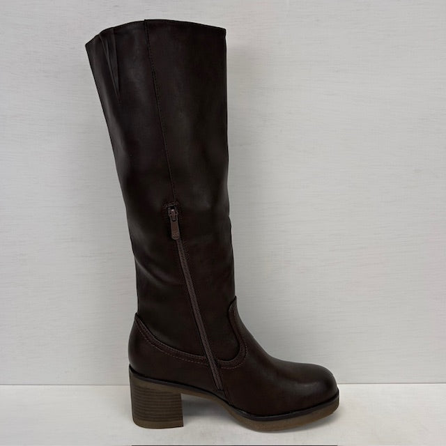 Leatherlook laarzen met stevige hak bruin