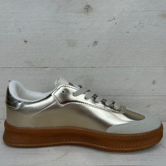 Gave sneaker met retrozool goud