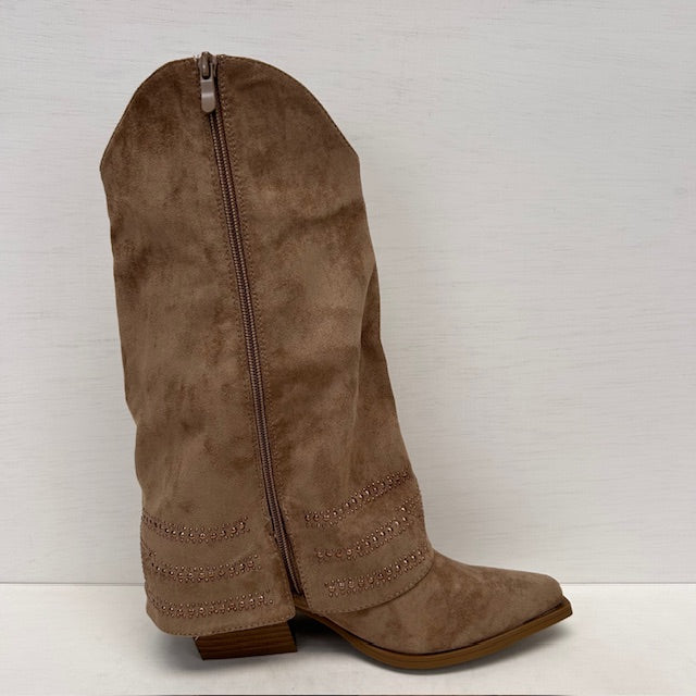 Trendy suèdine cowboylaarzen met flap khaki